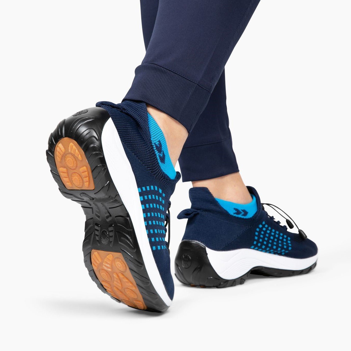 Faera Stretch Cushion-sko