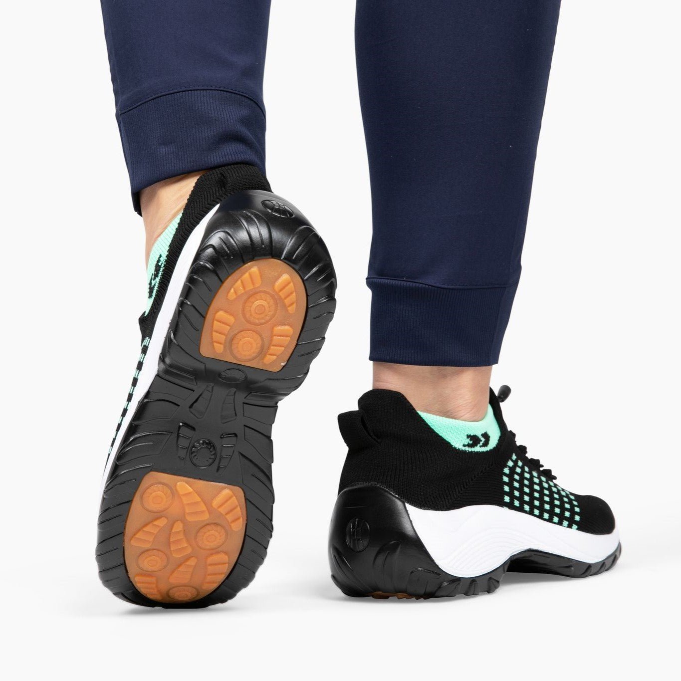 Faera Stretch Cushion-sko